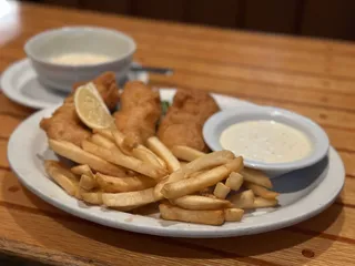 Harpoon Henry's Seafood Restaurant