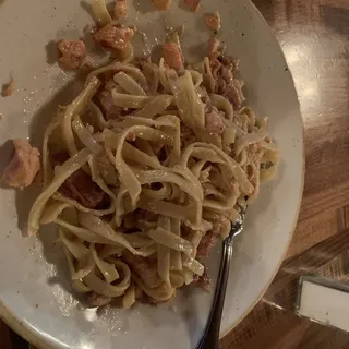 Smoked Salmon Fettucini