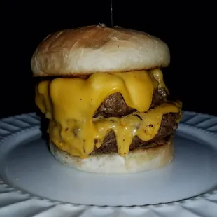 Double cheeseburger