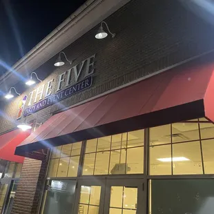 Saturday, 25 August 2024 - outside the event center (for a family member's birthday party)