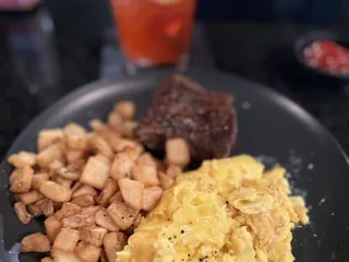 Brew City Kitchen and Cocktails