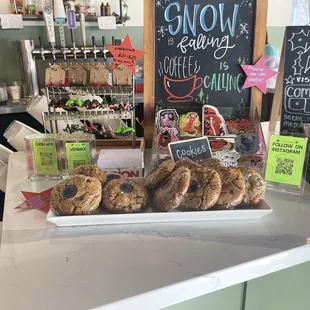 bagels, interior