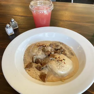 Biscuits & Gravy