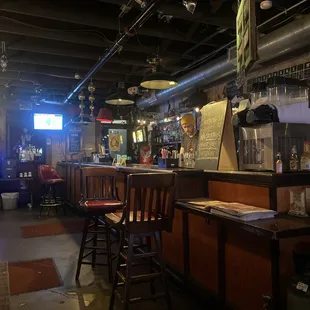 sushi and sashimi, interior