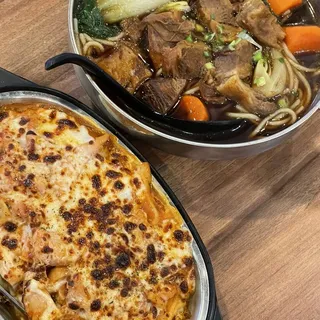 409. Baked Ham & Chicken in Tomato Sauce