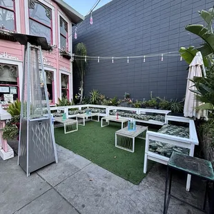 Cute outdoor seating