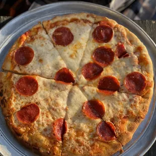 Fresh Pepperoni Pizza