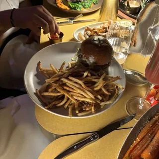 Flatiron Burger*
