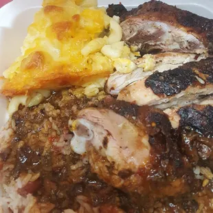Jerk chicken, rice &amp; peas, mac n cheese