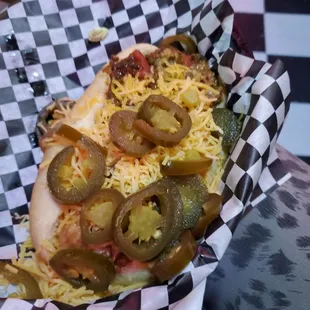 The chilly dog with everything on it. Great portion, great taste.