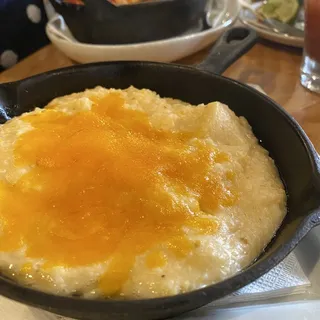 Cheddar Grits
