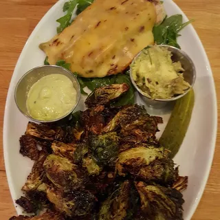 Grilled Chicken Sandwich Lunch