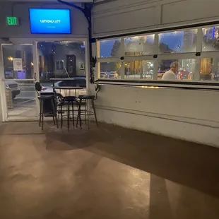 a view of the outside of the restaurant