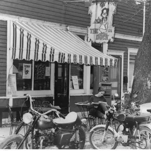 The Fluttering Duck on the backside of the old Bus Station.