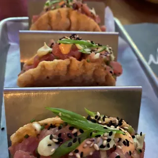 Spicy Tuna Tartare Tacos