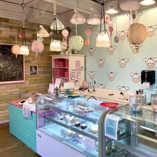 Cotton candy decorations