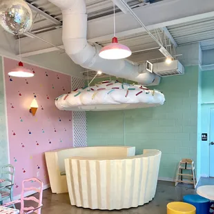 Cupcake table