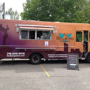 When you see this truck, stop by and eat!