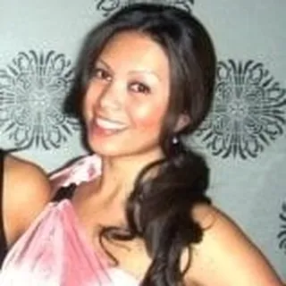 Chryz C.