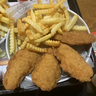 FRIED CHICKEN STRIPS WITH CRINKLE FRIES