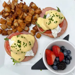 Eggs Benedict