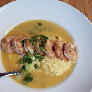 Cajun White Shrimp &amp;3-Cheese Grits were yummy