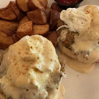 CRAB BENEDICT*