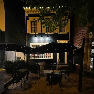 The Patio at the Fountain Inn at night