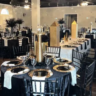 Black and Gold Event Decor