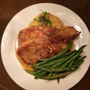 Hunter&apos;s Pork Chop Dinner