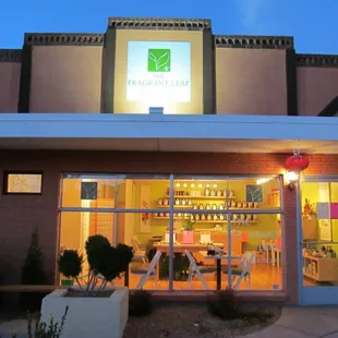 The Fragrant Leaf Tea Boutique, Nob Hill