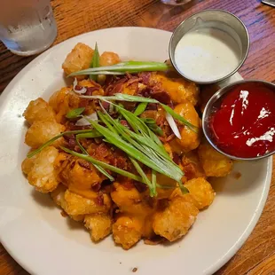 Tots with cheese