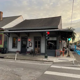 Corner eatery