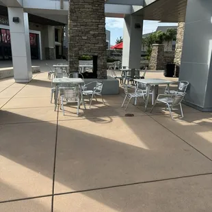 Outside seating if you want!