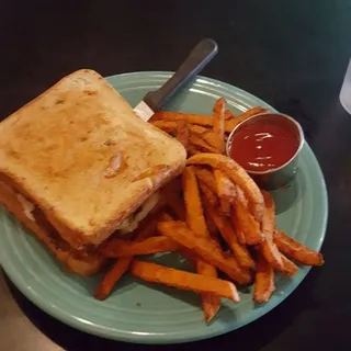 Brisket Grilled Cheese