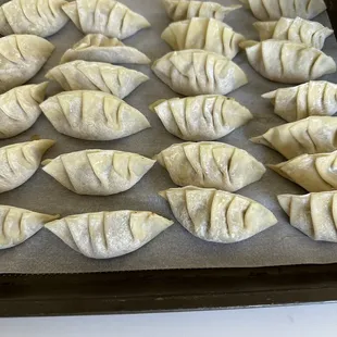 Filled and sealed gyoza