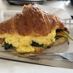 Vegetarian egg croissant