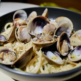 Bucatini with clams - delicious!