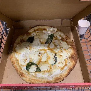 5.00 dollar hot ! Yes please