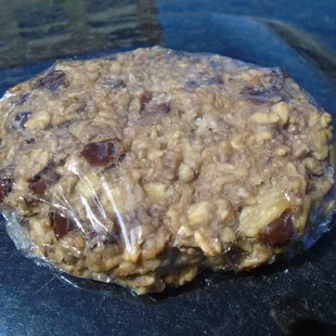 Chocolate chip, banana, walnut oatmeal cookie - good - but soggy &amp; wet.