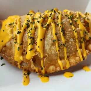 Mac n Cheese Hand Pie