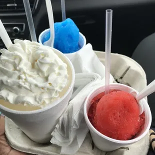 Stuffed wedding cake, strawberry cheesecake &amp; blue hawaiian