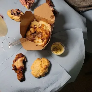 Damn good chicken. Slap you mama for not making this chicken good.