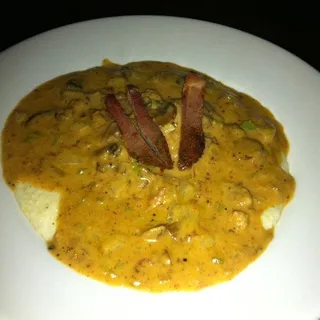 Spicy Shrimp & Grits