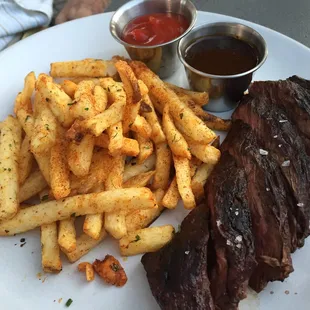 Hanger steak and fries