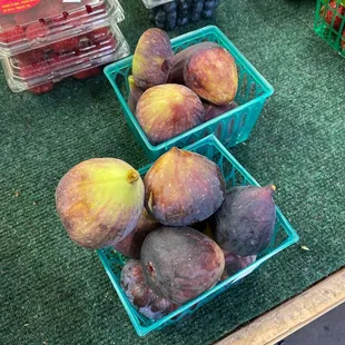 Local Figs!