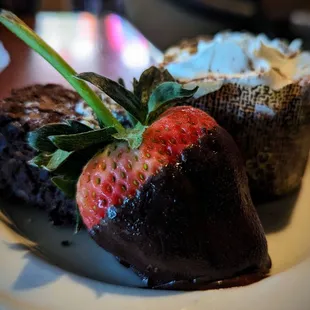 Mother&apos;s Day Buffet - Chocolate Covered Strawberry, Brownie, Coffee Cake Cup