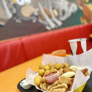 a tray of fried food