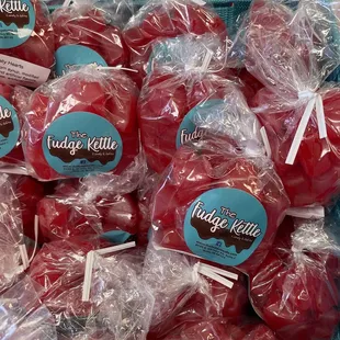 a pile of red apples