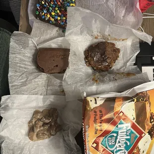 Caramel Salt Fudge, Rice Crispy  Covered in M&amp;Ms , Chocolate Covered turtle and Praline